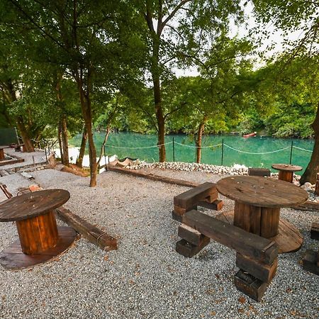 Via River 波德戈里察 外观 照片