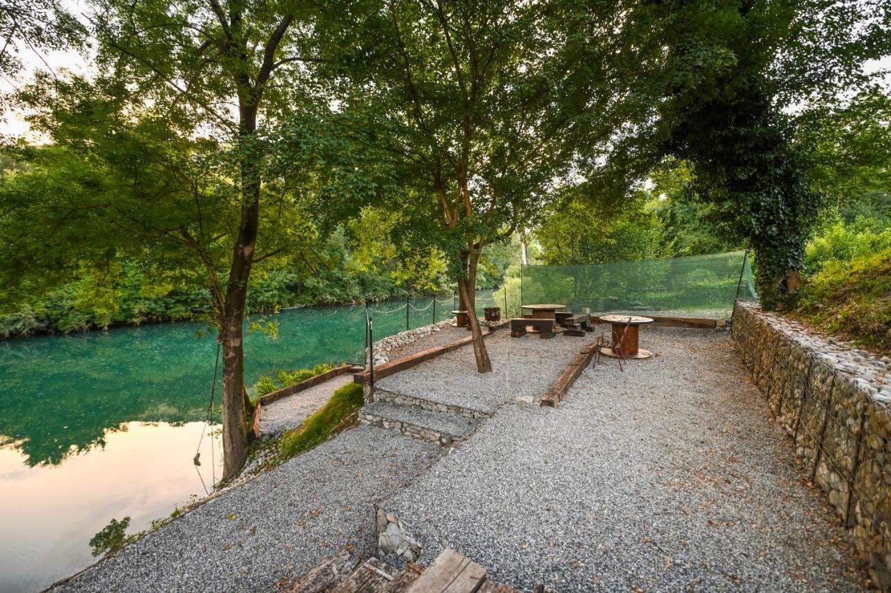 Via River 波德戈里察 外观 照片